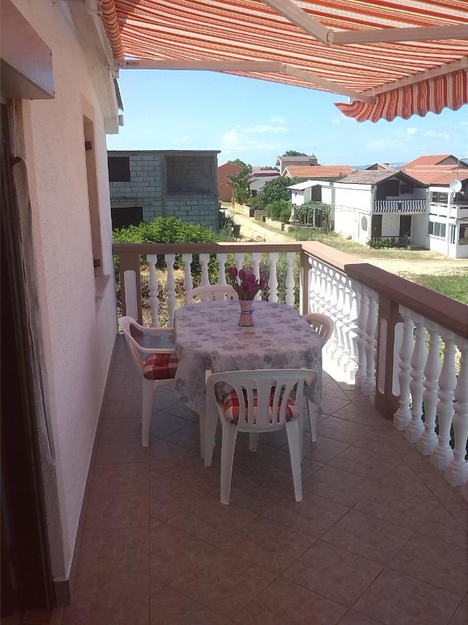 Apartman Borosa Vir Dış mekan fotoğraf