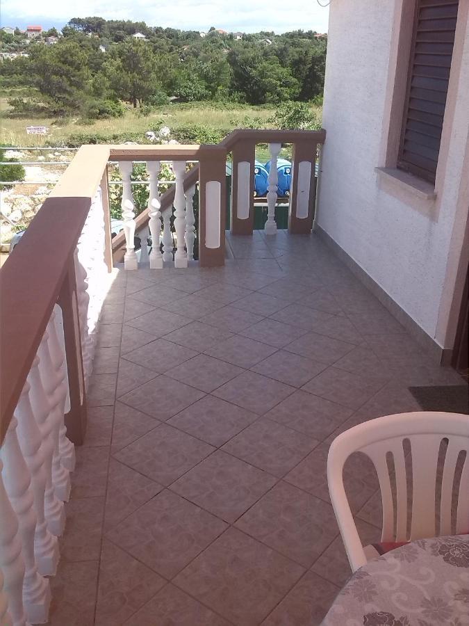 Apartman Borosa Vir Dış mekan fotoğraf